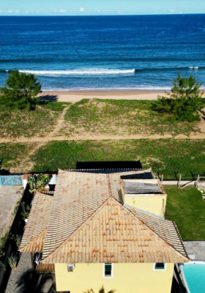Pé na areia tucuns